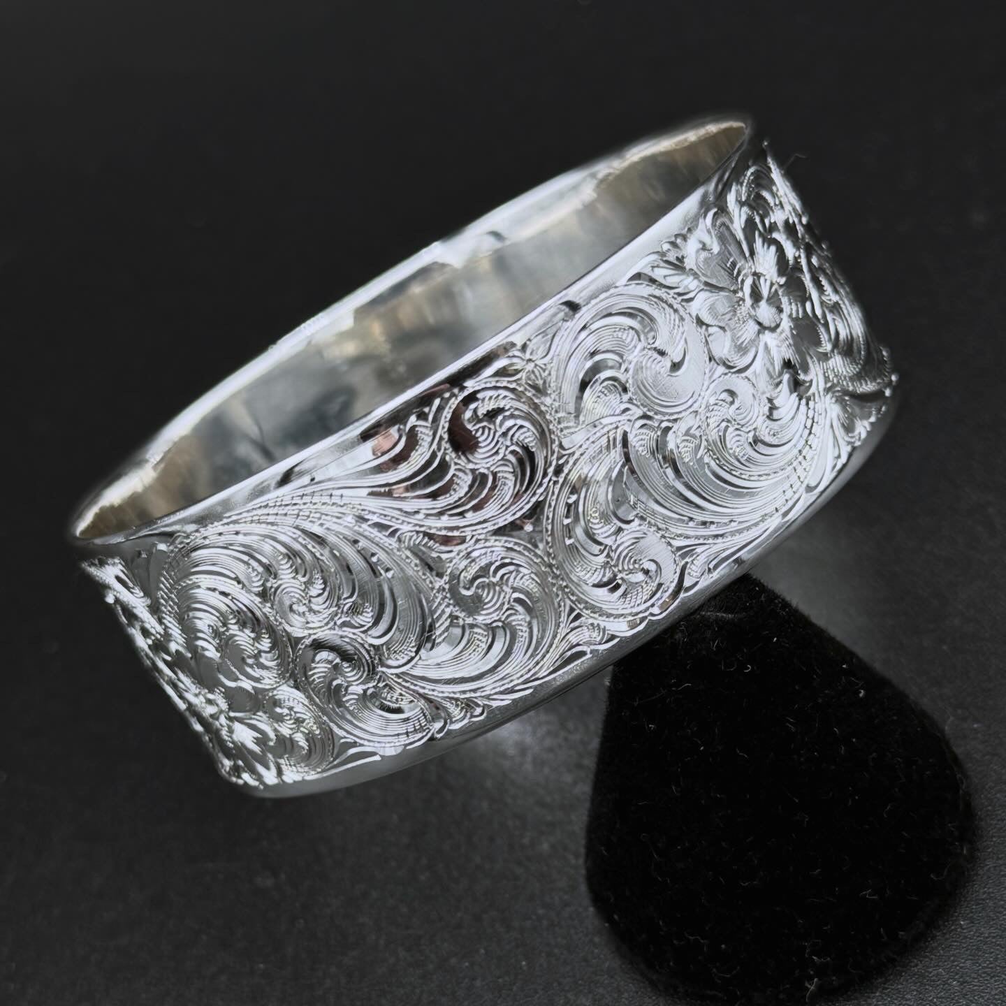 1" Bangle Bracelet
